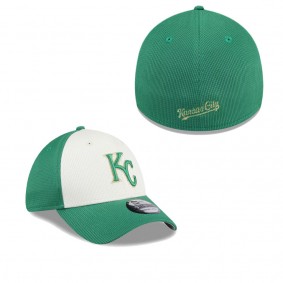 Men's Kansas City Royals White Green 2024 St. Patrick's Day 39THIRTY Flex Fit Hat