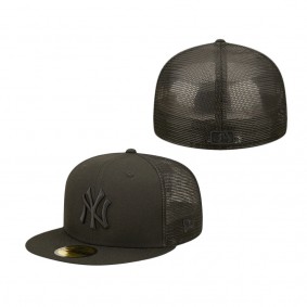 Men's New York Yankees Blackout Trucker 59FIFTY Fitted Hat