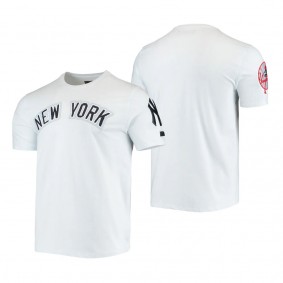 Men's New York Yankees Pro Standard White Team Logo T-Shirt