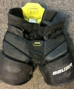 Bauer Hockey Used Bauer Supreme S29 Intermediate Small Goalie Breezer Ice Hockey Protective