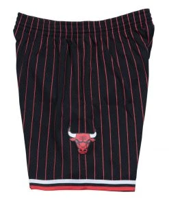 Chicago Bulls Mitchell & Ness NBA Authentic Swingman Men's Mesh Shorts Retro