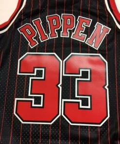 Scottie Pippen Chicago Bulls Mitchell & Ness NBA 1995-1996 Authentic Jersey HWC