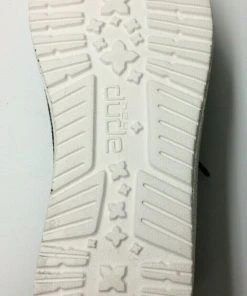 Hey Dude Wally Youth Sox Skater Shoes Lightweight Slip On Casual Comfortable 11 Hey Dude Wally Youth Sox Skater Shoes Lightweight Slip On Casual Comfortable