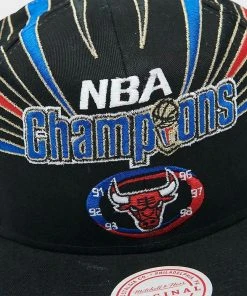 Chicago Bulls Mitchell & Ness Strapback Hat 1998 NBA Finals Champions Cap Black
