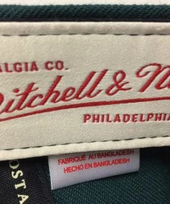 Milwaukee Bucks Mitchell & Ness NBA Snapback Hat Cap Hardwood Classics HWC