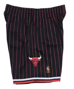 Chicago Bulls Mitchell & Ness NBA Authentic Swingman Men's Mesh Shorts Retro