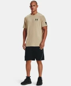 Under Armour Mens UA New Freedom Banner T Short Sleeve Graphic T-Shirt SS Tee 39 Under Armour Mens UA New Freedom Banner T Short Sleeve Graphic T-Shirt SS Tee