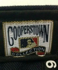 Boston Red Sox New Era 9FIFTY Cooperstown Snapback Hat Cap 950 2Tone Swinging MLB