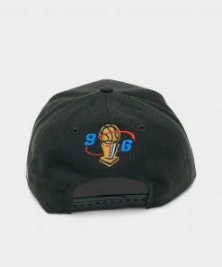 Chicago Bulls Mitchell & Ness Snapback Hat 1996 NBA Finals Champions Cap Black