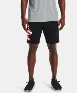 Under Armour Men's UA Freedom Rival Big Flag Logo Casual Workout Fitness Shorts