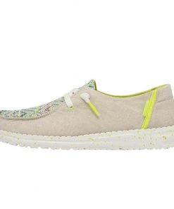 Hey Dude Wendy Playa Fiesta Beach Party Women's Lightweight Casual Shoes SlipOn 8 Hey Dude Wendy Playa Fiesta Beach Party Women's Lightweight Casual Shoes SlipOn