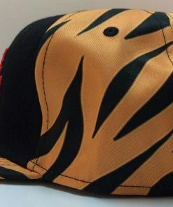 Headgear Classics Wu-Tang Clan The Saga Continues Headgear Hip Hop Rap Authentic Snapback Hat Cap