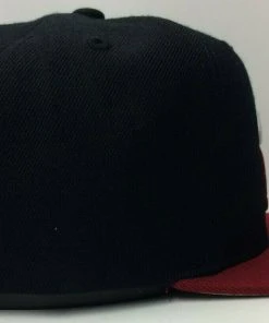 Miami Heat Mitchell & Ness NBA Snapback Hat Heat Logo Cap 2 Tone Flat Brim