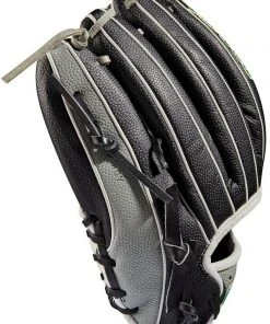 2022 Wilson A2000 1786SS SuperSkin Infield Glove 11.5