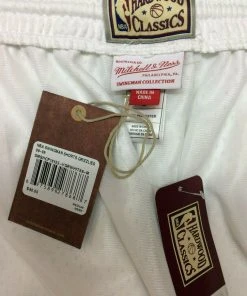 Vancouver Grizzlies Mitchell & Ness NBA Authentic Swingman Men's Mesh Shorts