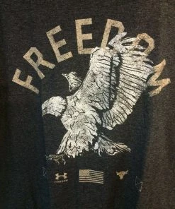 Under Armour Men's UA Project Rock Vet Day Eagle T-Shirt Dwayne