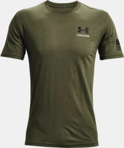 Under Armour Mens UA New Freedom Banner T Short Sleeve Graphic T-Shirt SS Tee 45 Under Armour Mens UA New Freedom Banner T Short Sleeve Graphic T-Shirt SS Tee