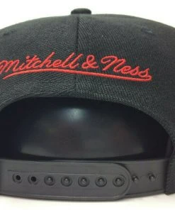 New Jersey Nets Mitchell & Ness NBA Snapback Hat Navy Hardwood Cap Brooklyn