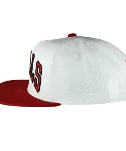 Chicago Bulls Mitchell & Ness NBA Snapback Hat 2Tone Hardwood Classics Cap