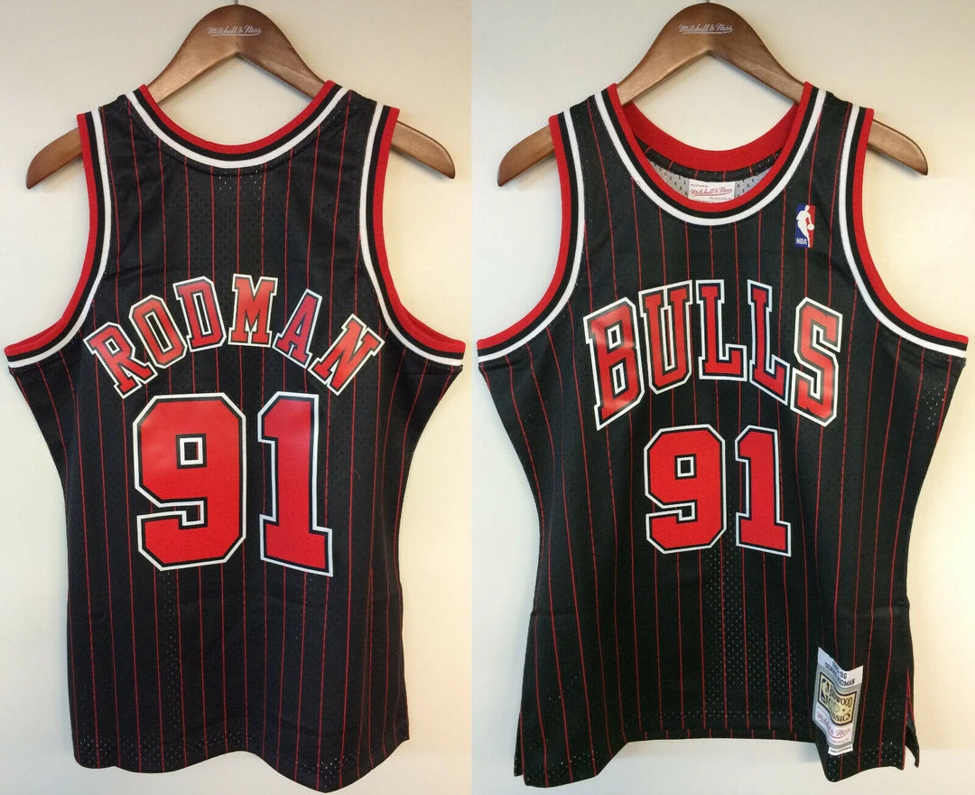 Dennis Rodman Chicago Bulls Mitchell & Ness NBA Authentic Jersey 1995-1996 1 Dennis Rodman Chicago Bulls Mitchell & Ness NBA Authentic Jersey 1995-1996