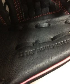 2022 Wilson Flash Infield Glove 11.5