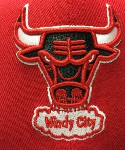 Chicago Bulls Mitchell & Ness NBA Snapback Hat 2Tone Hardwood Cap "Windy City"
