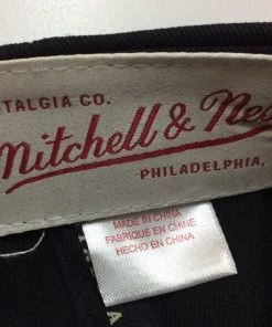 Allen Iverson Philadelphia 76ers Mitchell & Ness NBA Snapback Hat Highlight Cap