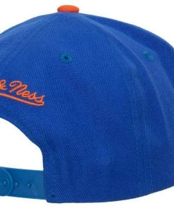 New York Knicks Mitchell & Ness NBA Snapback Hat 2Tone Hardwood Classics Cap